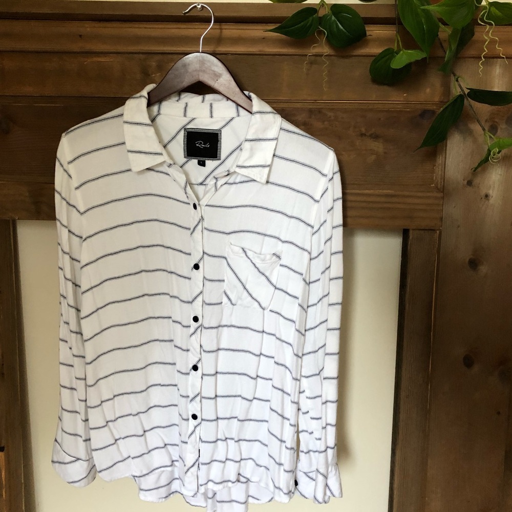 Rails | white and blue soft flannel | sz large